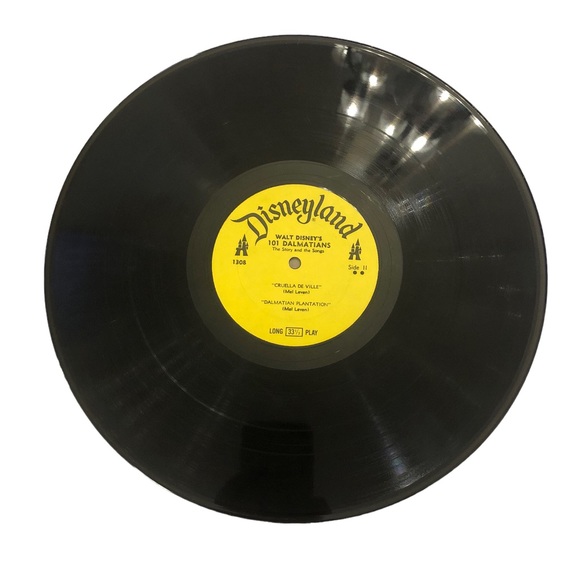 Walt Disneys 101 Dalmatians Record - Picture 5 of 8